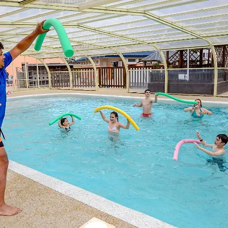 Mobil 6 Pers. Avec Terrasse A Sainte-marie-du-mont - Api-1-52-1295