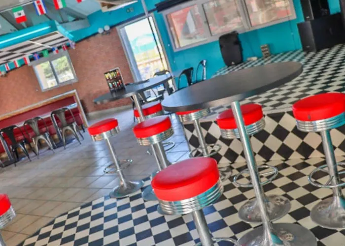 Mobil 6 Pers. Avec Terrasse A Sainte-marie-du-mont - Api-1-52-1295