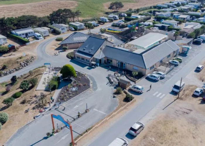 Mobil 6 Pers. Avec Terrasse A Sainte-marie-du-mont - Api-1-52-1295 营地 *